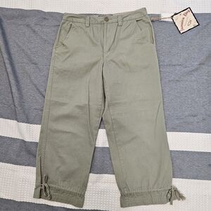 Jamaica Bay Relaxed Wide Leg Cropped Chino Pants Sage Green NWT 6